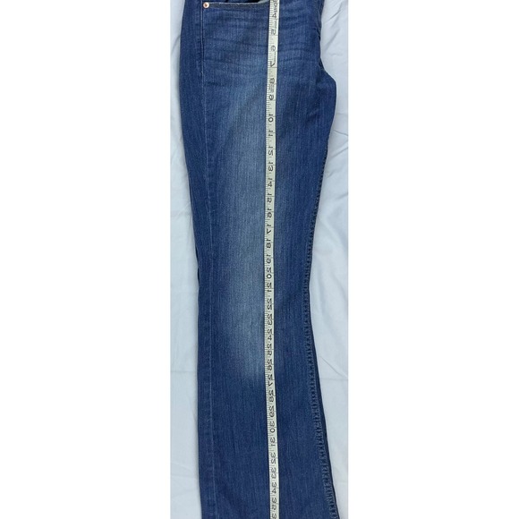 Levi's 524 Bootcut Jeans Women's Size 11 Medium Wash Denim Classic Casual - Picture 9 of 13